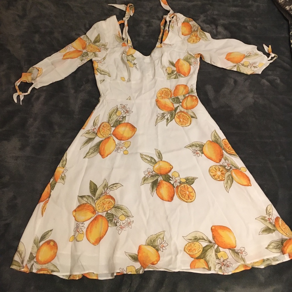 Lemon dress by for love and Lemons